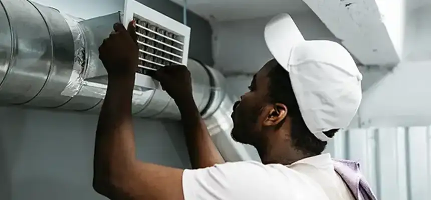 Our Licensed And Insured Cleaners in Hannibal, MO